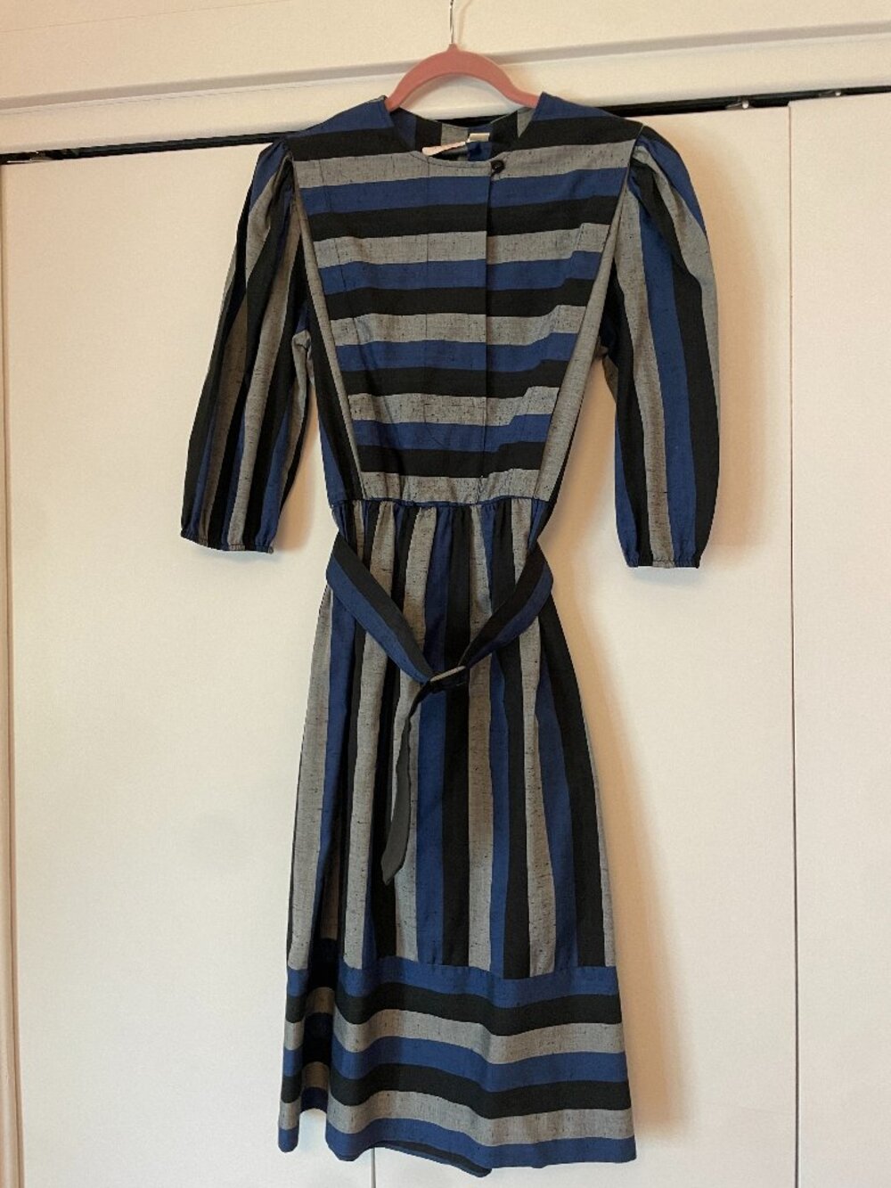 Vintage striped dress size M